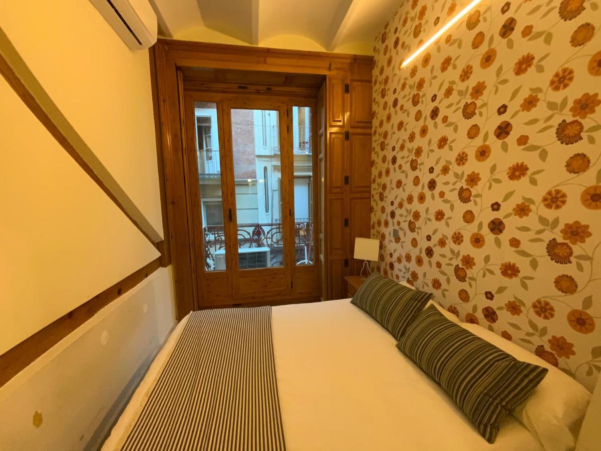 El Jardin Del Angel Olivo Apartment Мадрид Екстериор снимка